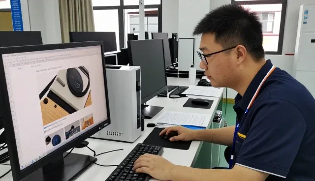 从户外场地看在网站建设应用效果